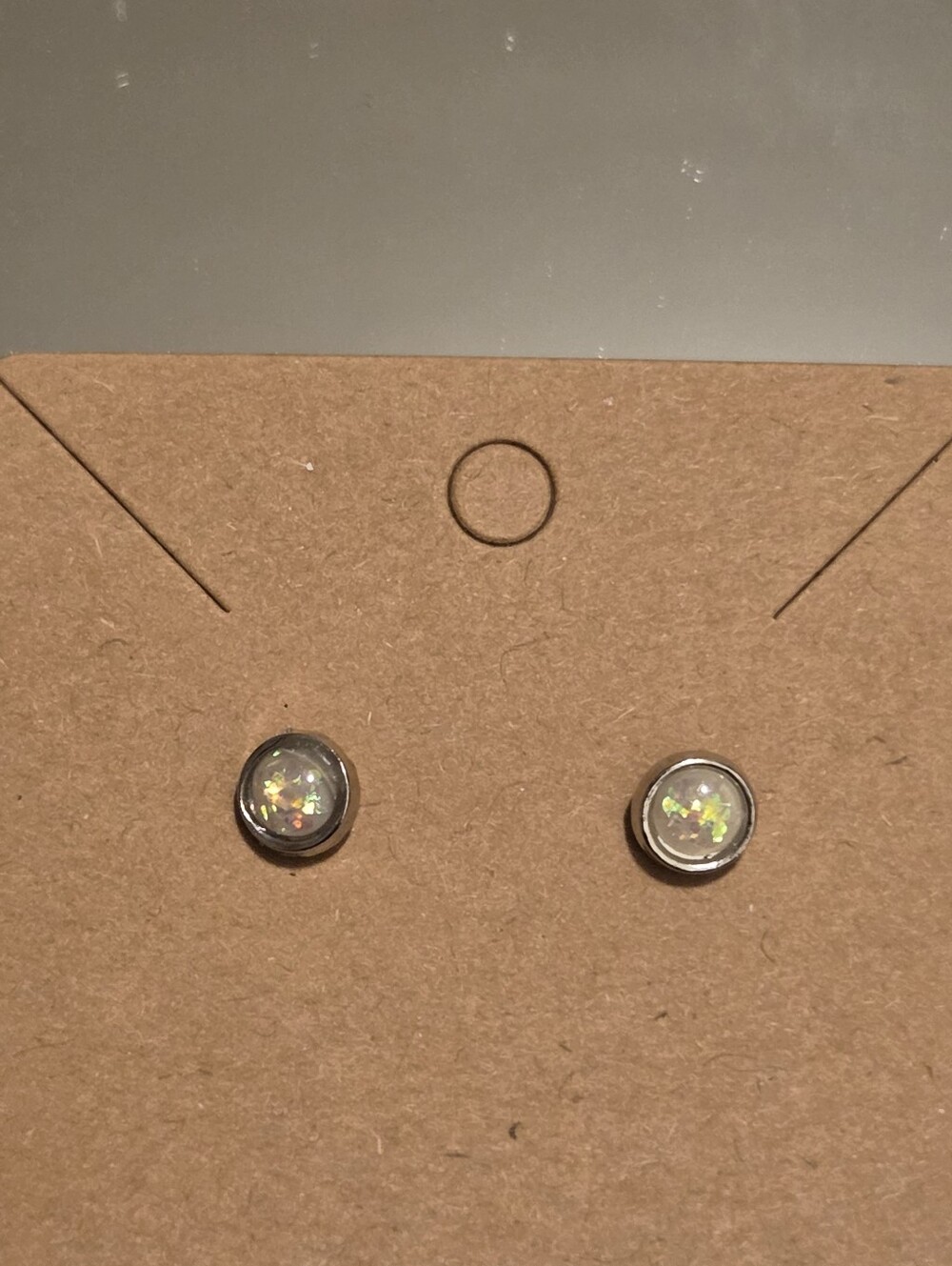 3/$10 NWOT Fashion earrings Faux Opal silver tone stud SMALL